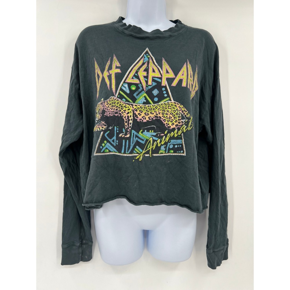 Daydreamer‎ Def Leppard M Animal Graphic Long Sleeve Cropped Tee Charcoal Gray